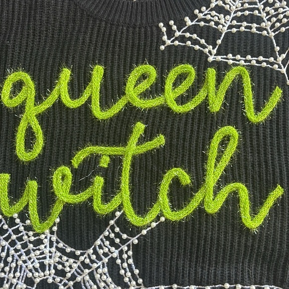 Queen Witch Sweater Vest size smalll - Picture 7 of 9